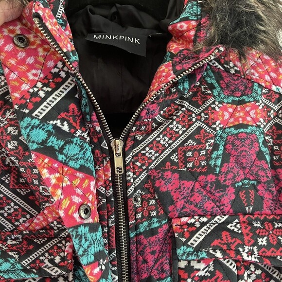 MINKPINK Colorful Quilted Jacket Size S Mid Length Coat Faux Fur Hooded Casual - Picture 4 of 15